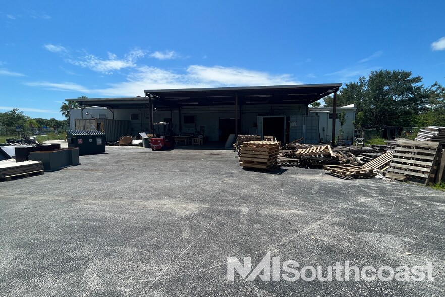 More Photos Of 2610 Orange Ave, Fort Pierce Warehouse For Lease