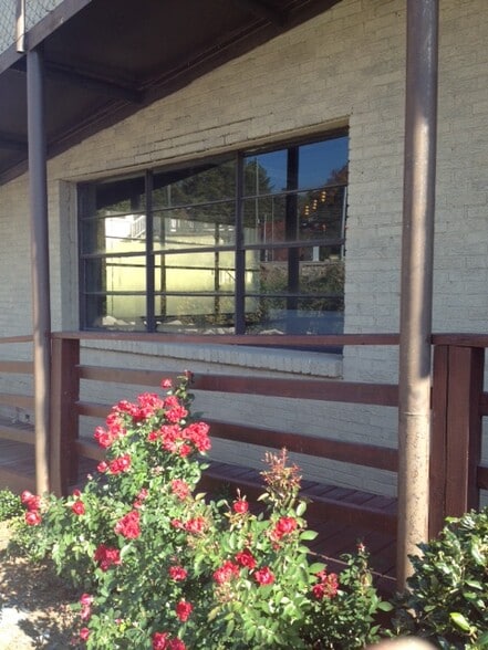 More Photos Of 1401 Montgomery Hwy, Birmingham Storefront Retail Office For Sale
