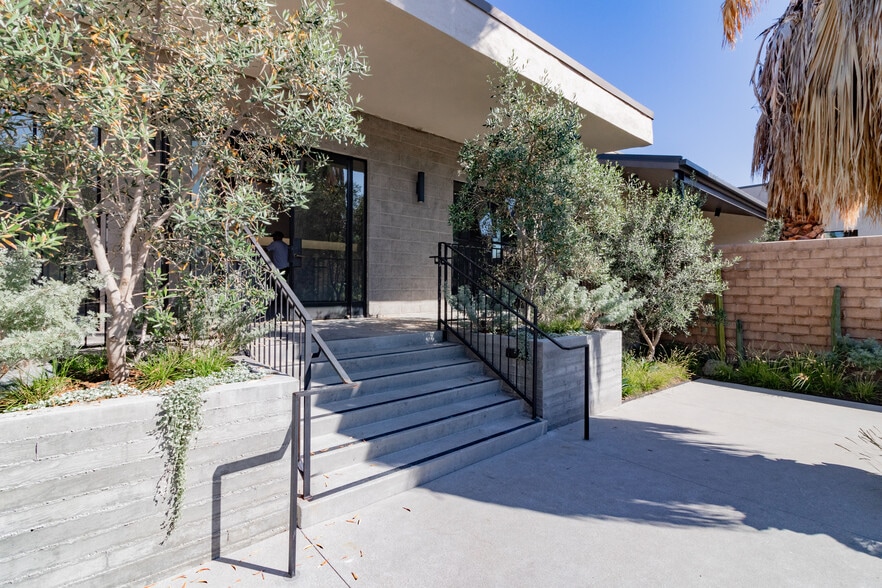 More Photos Of 3013 Gilroy St, Los Angeles Office For Sale