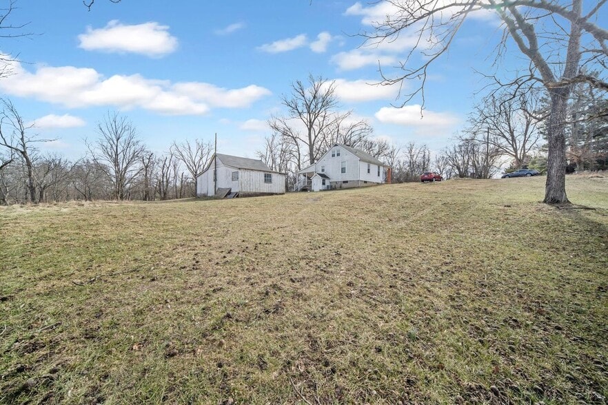 More Photos Of 1409 S English Station Rd, Jeffersontown Land For Sale