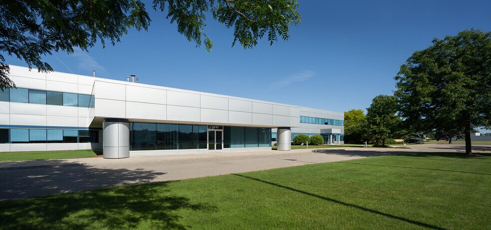 Primary Photo Of 4147 Eastern Ave SE, Wyoming Office For Lease