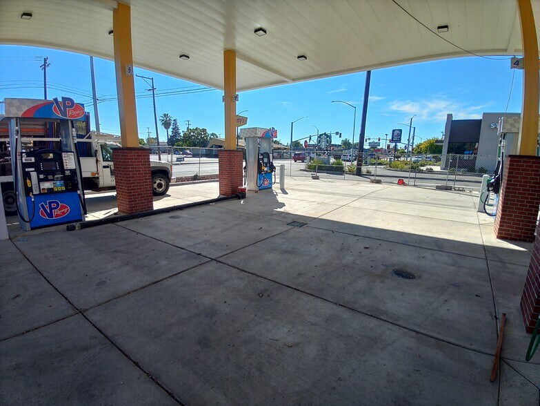 More Photos Of 605 10th St, Marysville General Retail For Sale