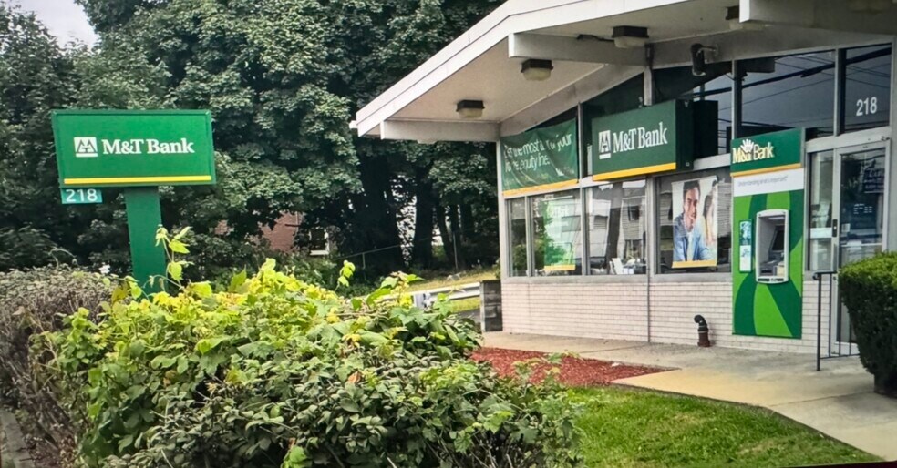 More Photos Of 218 Saw Mill River Rd, Elmsford Bank For Lease
