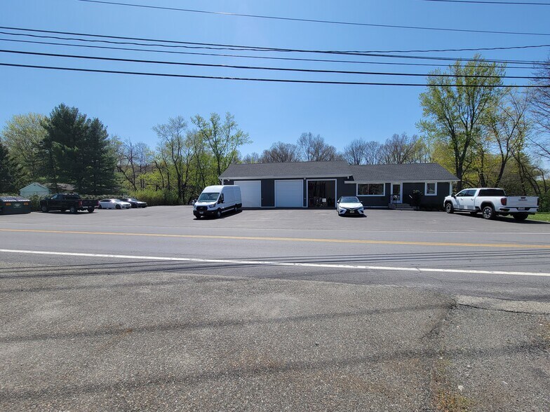 More Photos Of 4 Orrs Mills Rd, Salisbury Mills General Retail For Sale