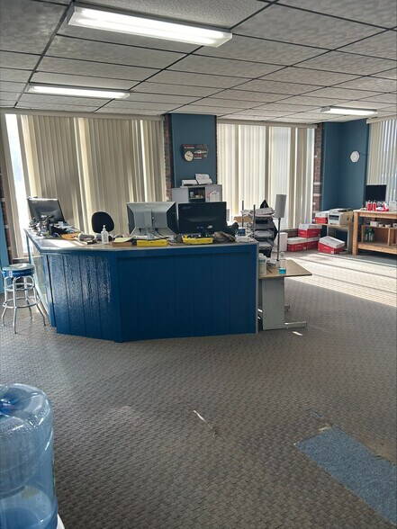 More Photos Of 1119 Post Rd, Warwick Freestanding For Lease