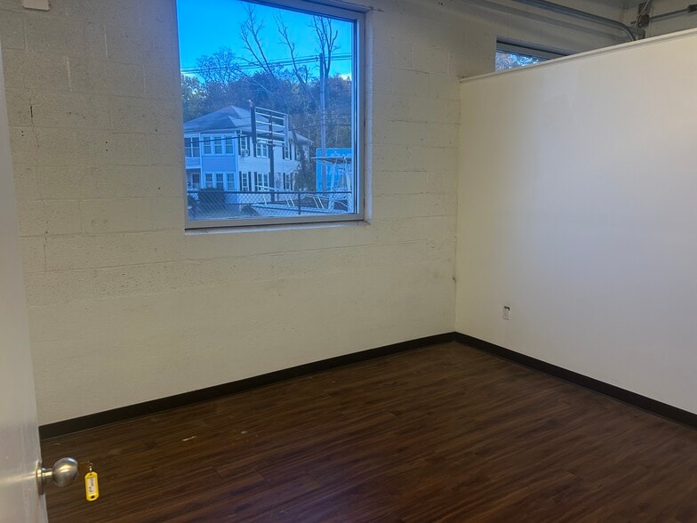 More Photos Of 377 Washington St, West Warwick Service For Sale