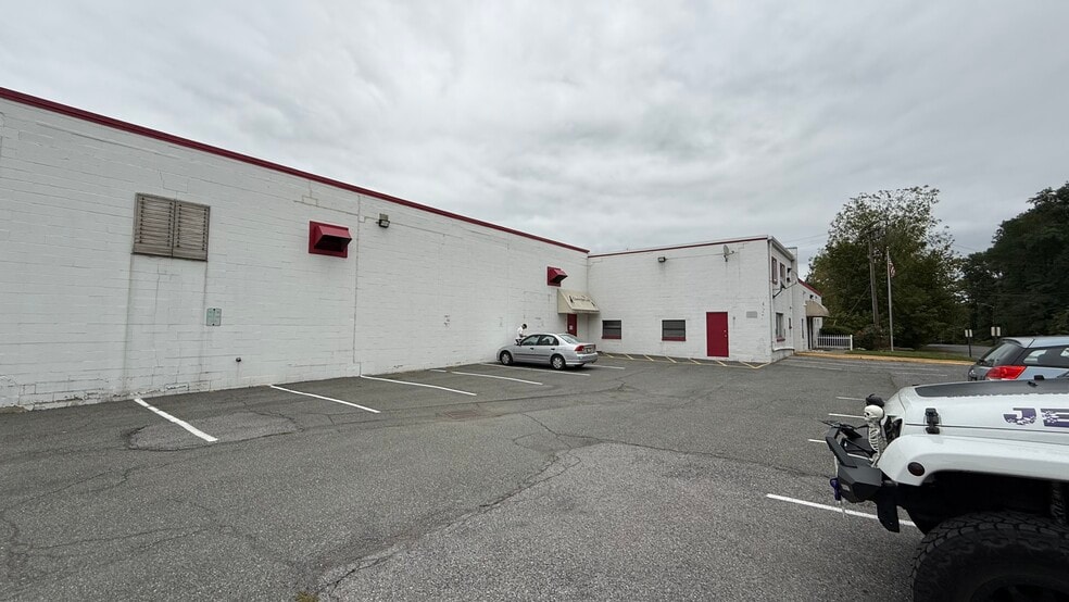 More Photos Of 125-155 Howard St, Phillipsburg Unknown For Lease