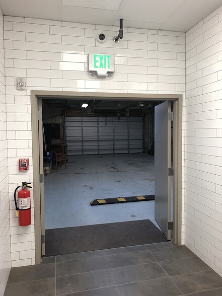 More Photos Of 1305-1307 St Paul St, Baltimore Office Residential For Sale