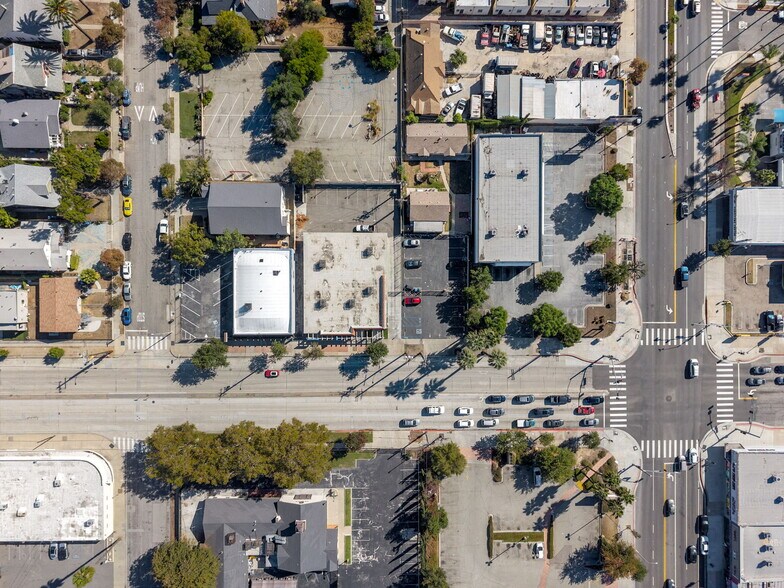 More Photos Of 570 N Towne Ave, Pomona Storefront Retail Office For Sale