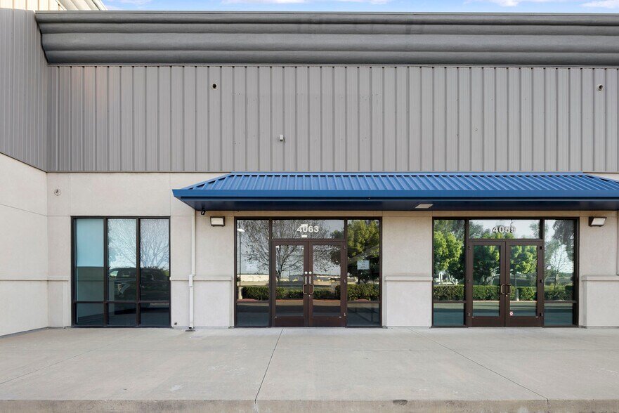More Photos Of 4063 E. Calloway Court, Stockton Showroom For Sale