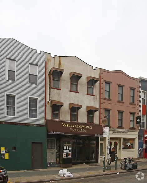 Primary Photo Of 212 Bedford Ave, Brooklyn Storefront Retail Residential For Lease