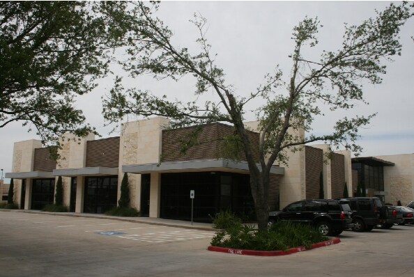 More Photos Of 1437 Highway 6, Sugar Land Medical For Lease