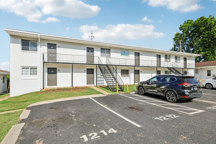 More Photos Of 1200 WH Davis Dr, Nashville Apartments For Sale