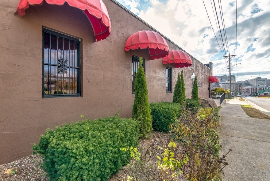 More Photos Of 1829 Jo Johnston Ave, Nashville Medical For Lease