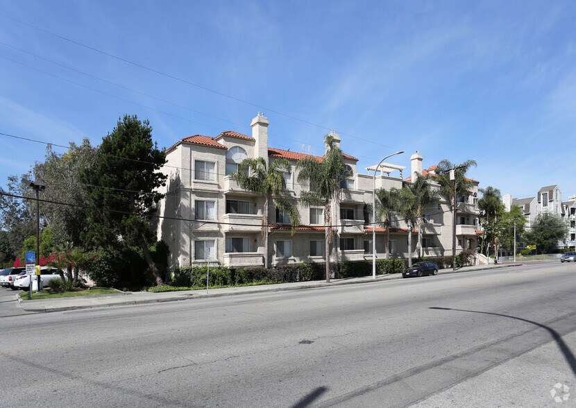 Primary Photo Of 4821 Sepulveda Blvd, Culver City Apartments For Sale