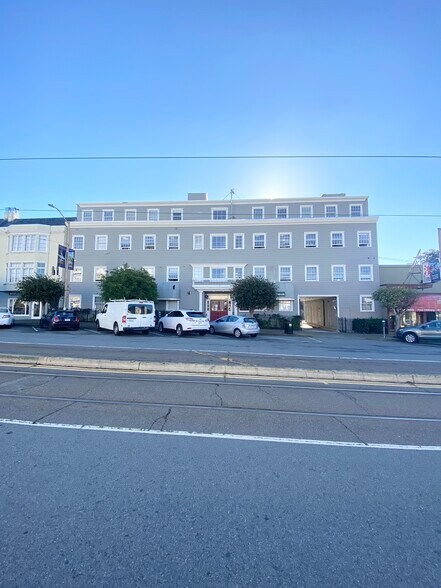 More Photos Of 345 W Portal Ave, San Francisco Medical For Sale