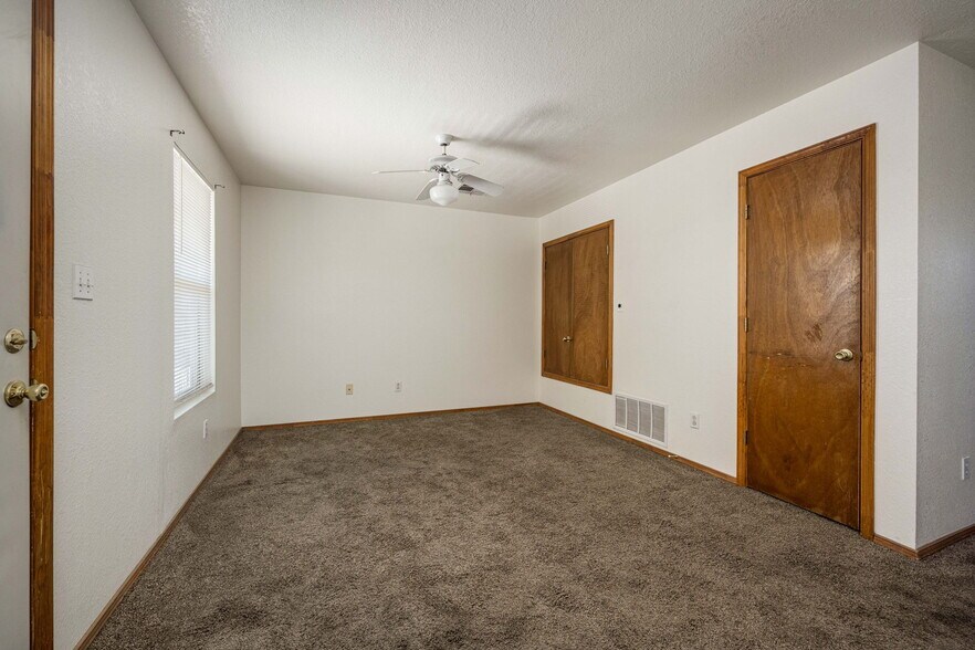 More Photos Of 2306 S Espina St, Las Cruces Apartments For Sale