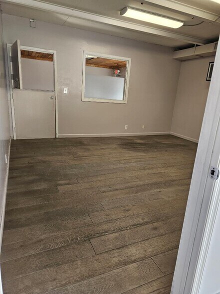 More Photos Of 3277 SE 14th Ave, Fort Lauderdale Warehouse For Lease