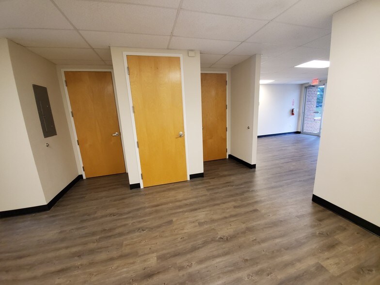 More Photos Of 2903 Boulevard, Colonial Heights Medical For Lease