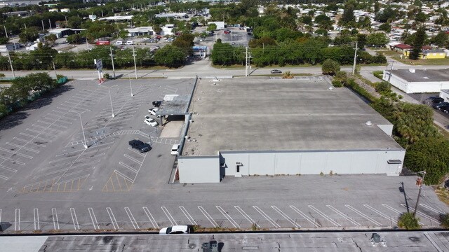 More Photos Of 2500 N Florida Mango Rd, West Palm Beach Freestanding For Sale