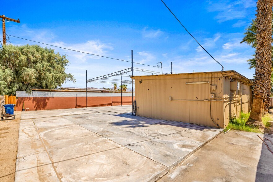 More Photos Of 2476 Stirrup Rd, Borrego Springs General Retail For Sale