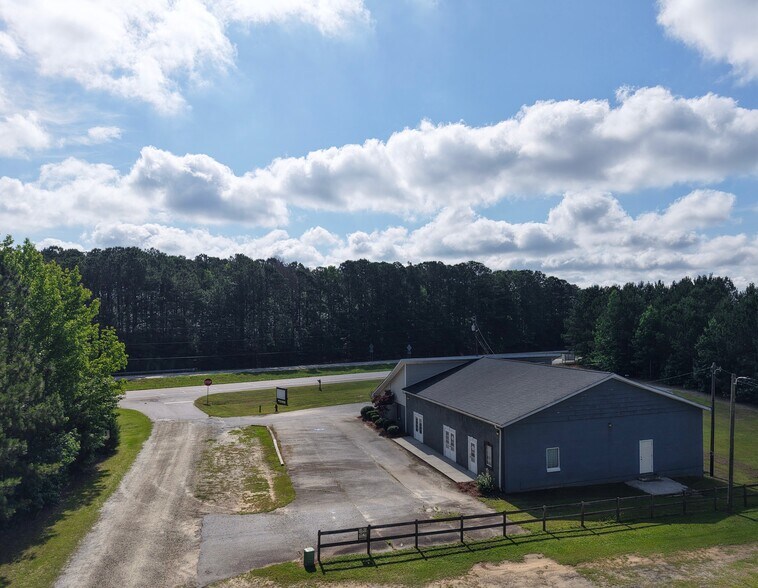 More Photos Of 272 Highway 41 N, Barnesville Office For Sale
