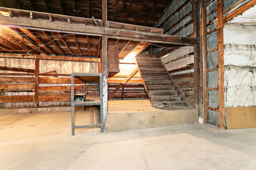 More Photos Of 500 E Main St, Lebanon Land For Sale