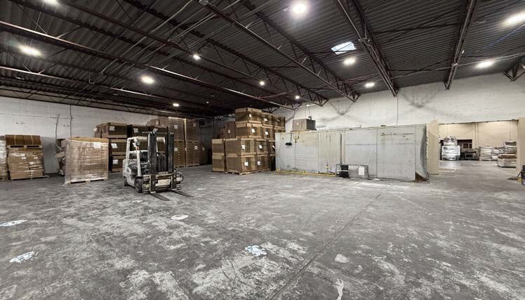 More Photos Of 300 Cox St, Roselle Manufacturing For Sale