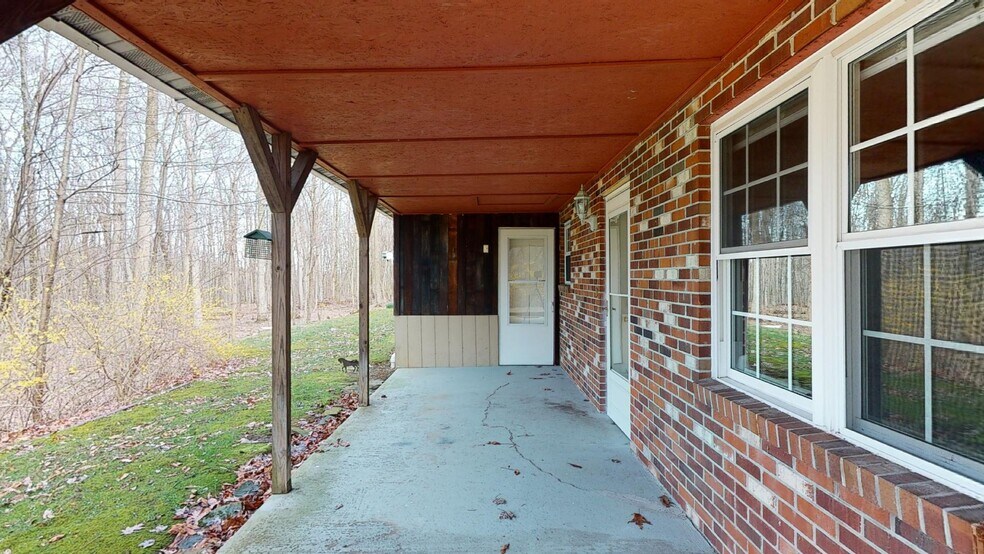 More Photos Of 42 Staley Drive, Morgantown Apartments For Sale