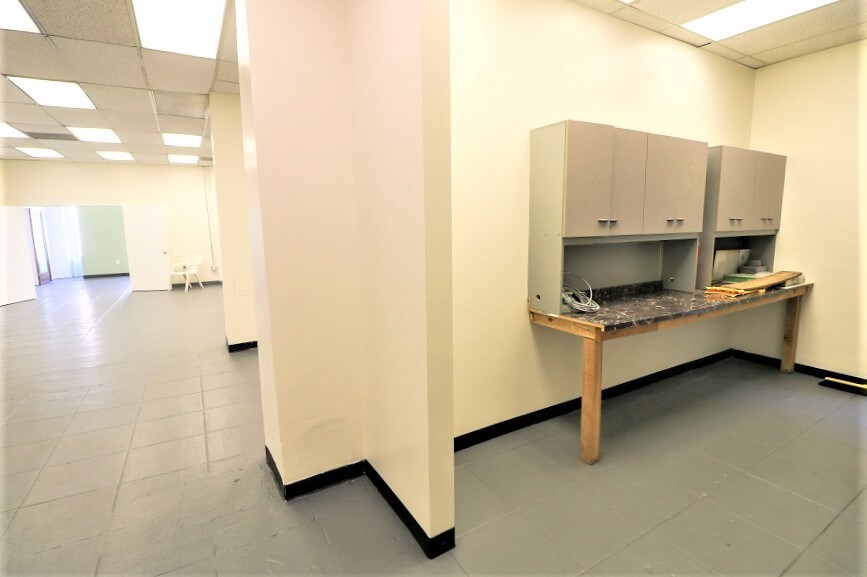 More Photos Of 160-166 W Pico Blvd, Los Angeles Apartments For Sale