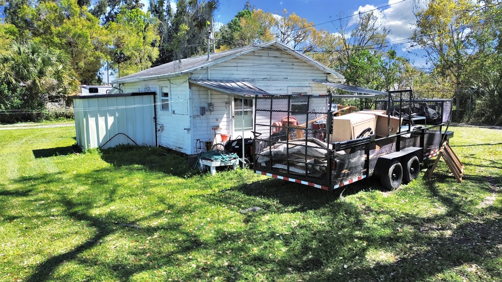 More Photos Of 6667 146th Ave N, Clearwater Specialty For Sale