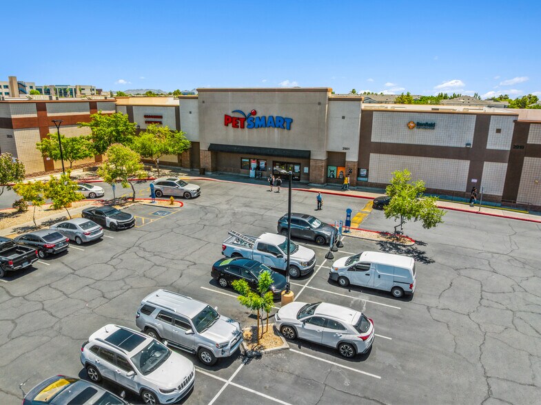 More Photos Of 2805-3053 W Agua Fria Fwy, Phoenix Unknown For Lease