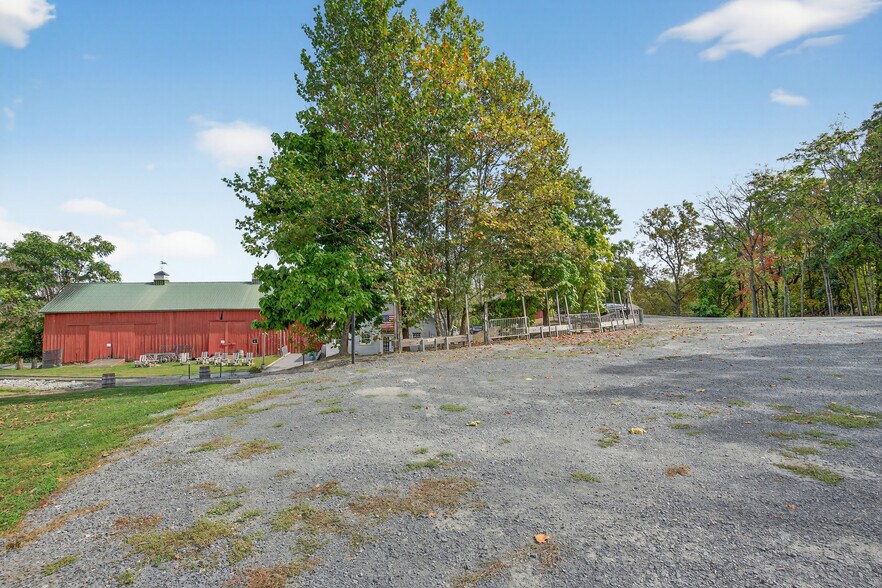 More Photos Of 65 Four Corners Rd, Warwick Specialty For Sale