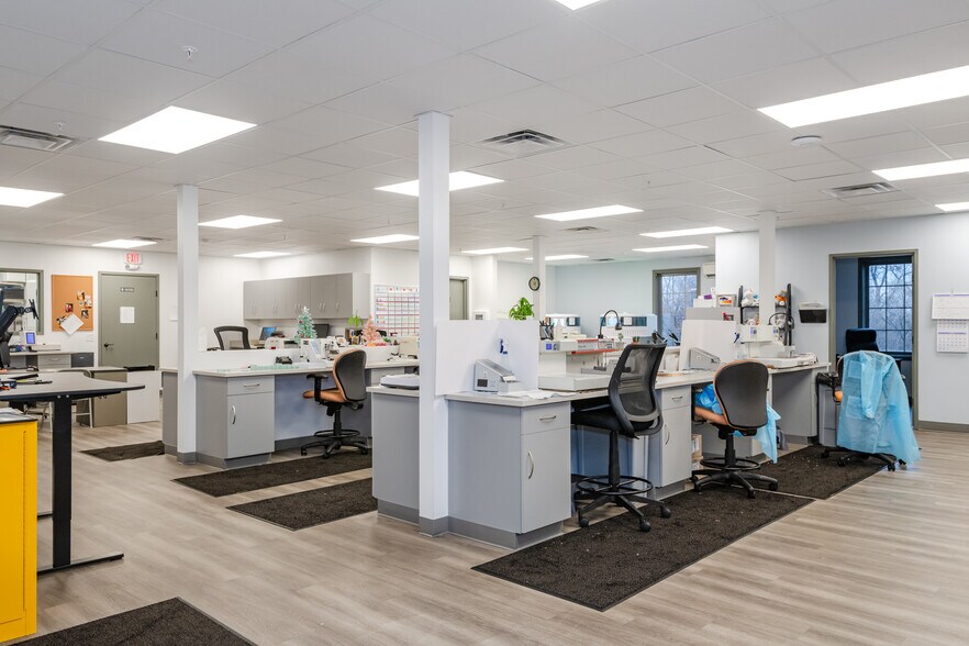 More Photos Of , Mason Office For Sale