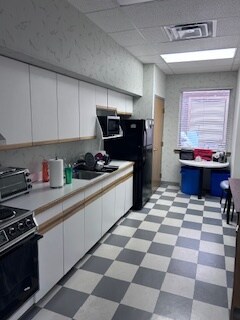 More Photos Of 6 Ponds Edge Dr, Chadds Ford Medical For Lease