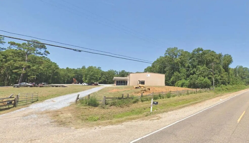 More Photos Of 78263 Highway 25, Folsom Light Manufacturing For Sale