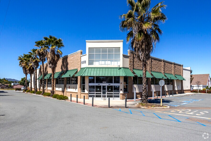 Primary Photo Of 10512 Mission Gorge Rd, Santee Drugstore For Lease