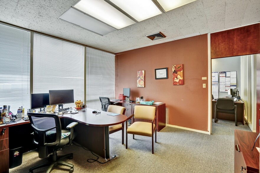 More Photos Of 2811 Castro Valley Blvd, Castro Valley Office Residential For Sale
