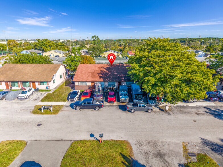 Primary Photo Of 1471 NW 22nd St, Fort Lauderdale Multifamily For Sale