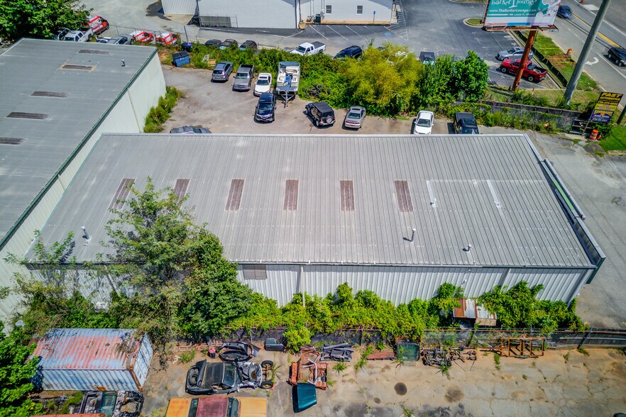 More Photos Of 5280 Atlanta Hwy, Alpharetta Auto Repair For Sale