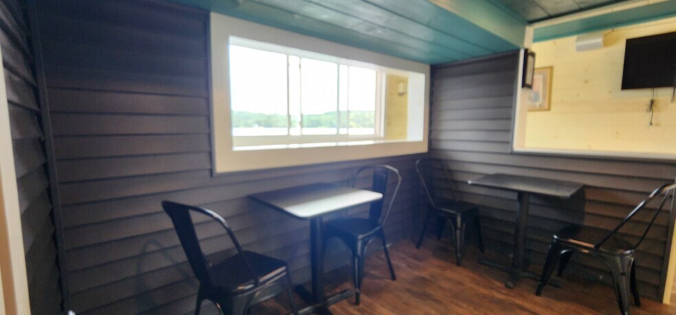 More Photos Of 266 County Route 7, Nassau Restaurant For Sale