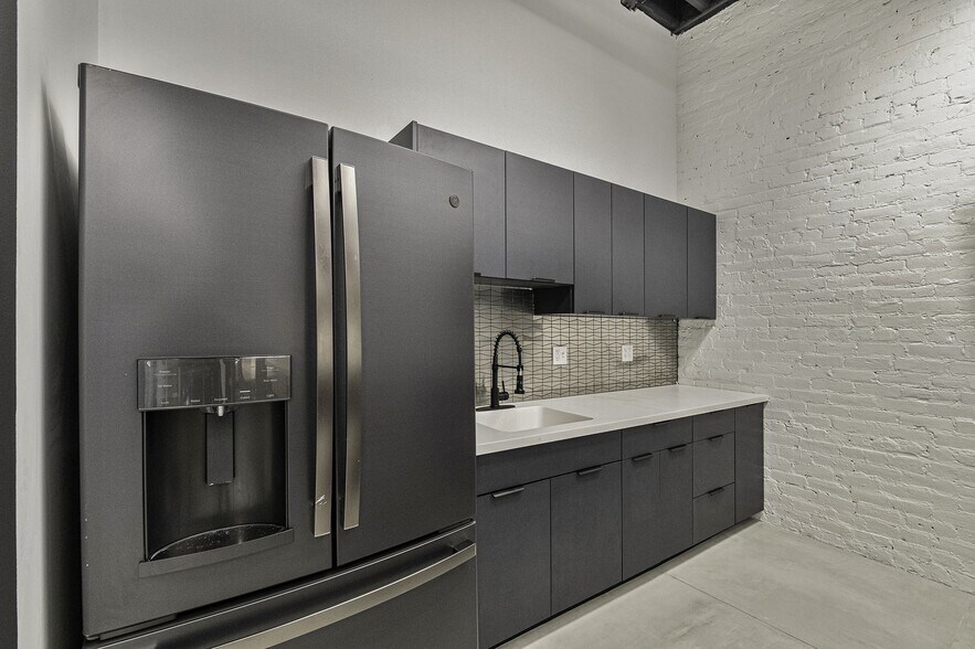 More Photos Of 1209 Harney St, Omaha Office Residential For Sale
