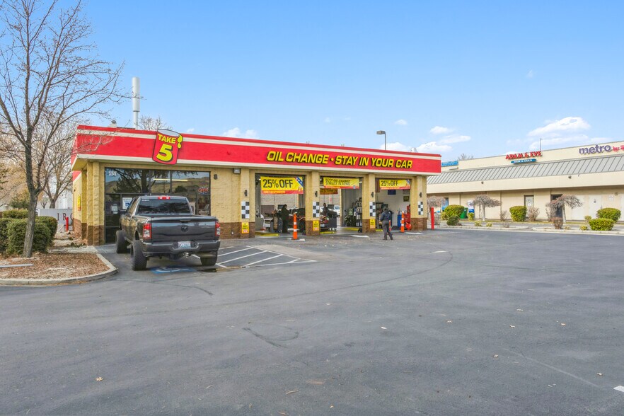 More Photos Of 651 N Mccarran Blvd, Sparks General Retail For Sale