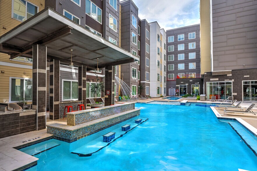 More Photos Of 3509 Elgin St, Houston Apartments For Lease
