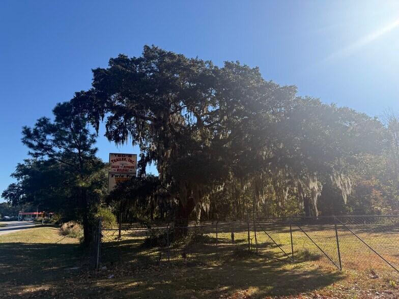 More Photos Of 4347 Savannah Hwy, Ravenel Industrial For Lease