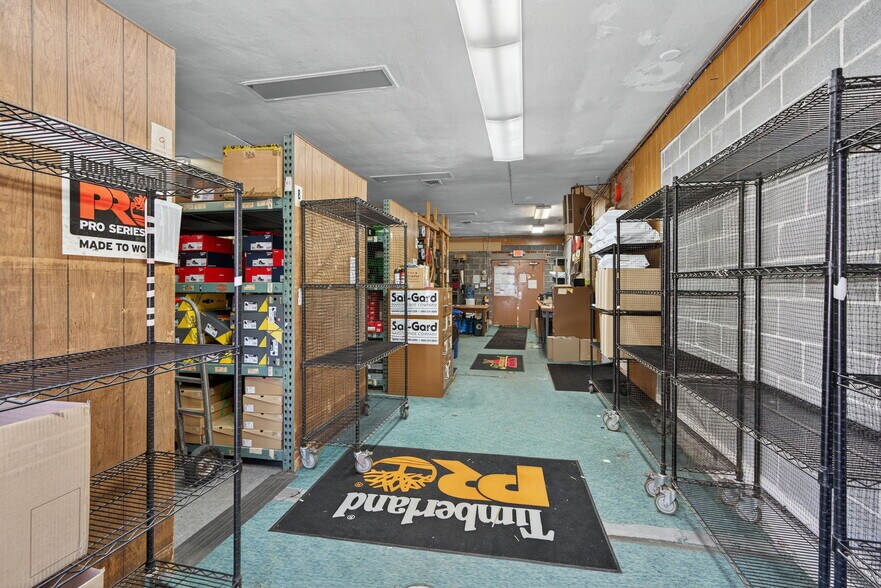 More Photos Of 1105 E Susquehanna St, Allentown Flex For Sale