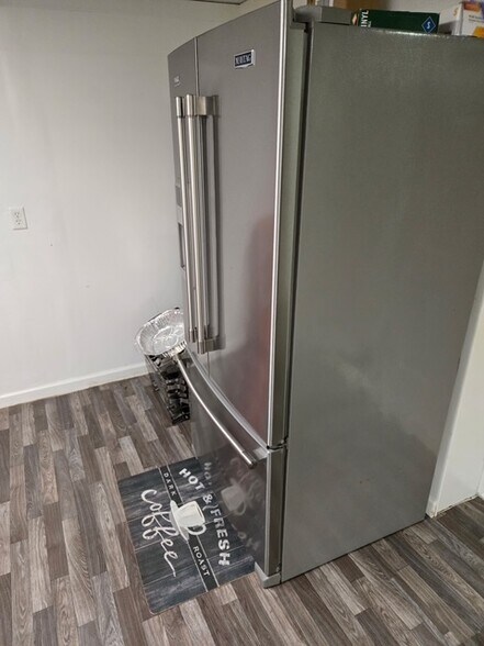 More Photos Of 109 Fontaine Dr, Ridgeway Funeral Home For Sale