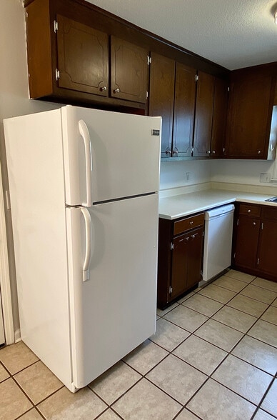 More Photos Of 1500 Ascent Trl NW, Huntsville Apartments For Sale