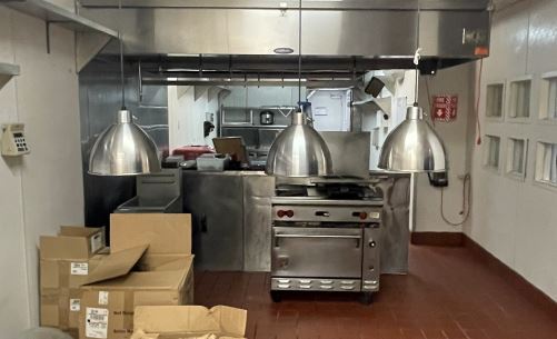 More Photos Of 111 W Huron St, Chicago Hotel For Lease