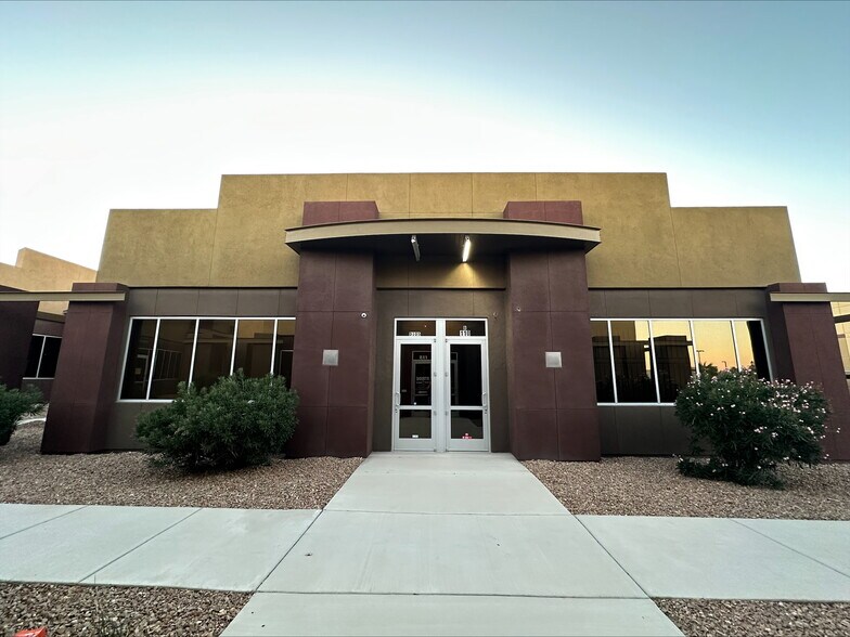 More Photos Of 3668 E Sunset Rd, Las Vegas Medical For Sale